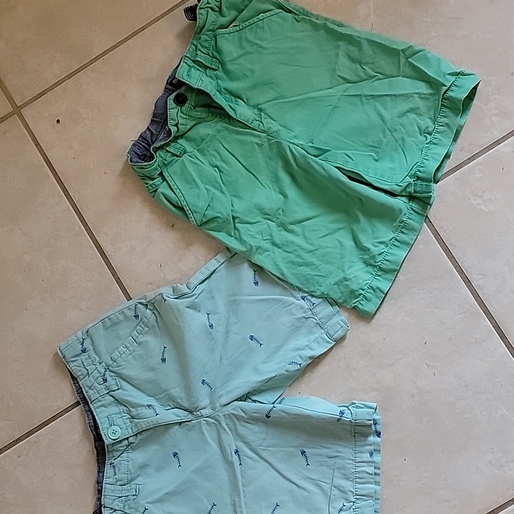 2 oshkosh boy shorts